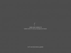 Download Windows 10 Anniversary Update 7 Anniversary Update wird konfiguriert